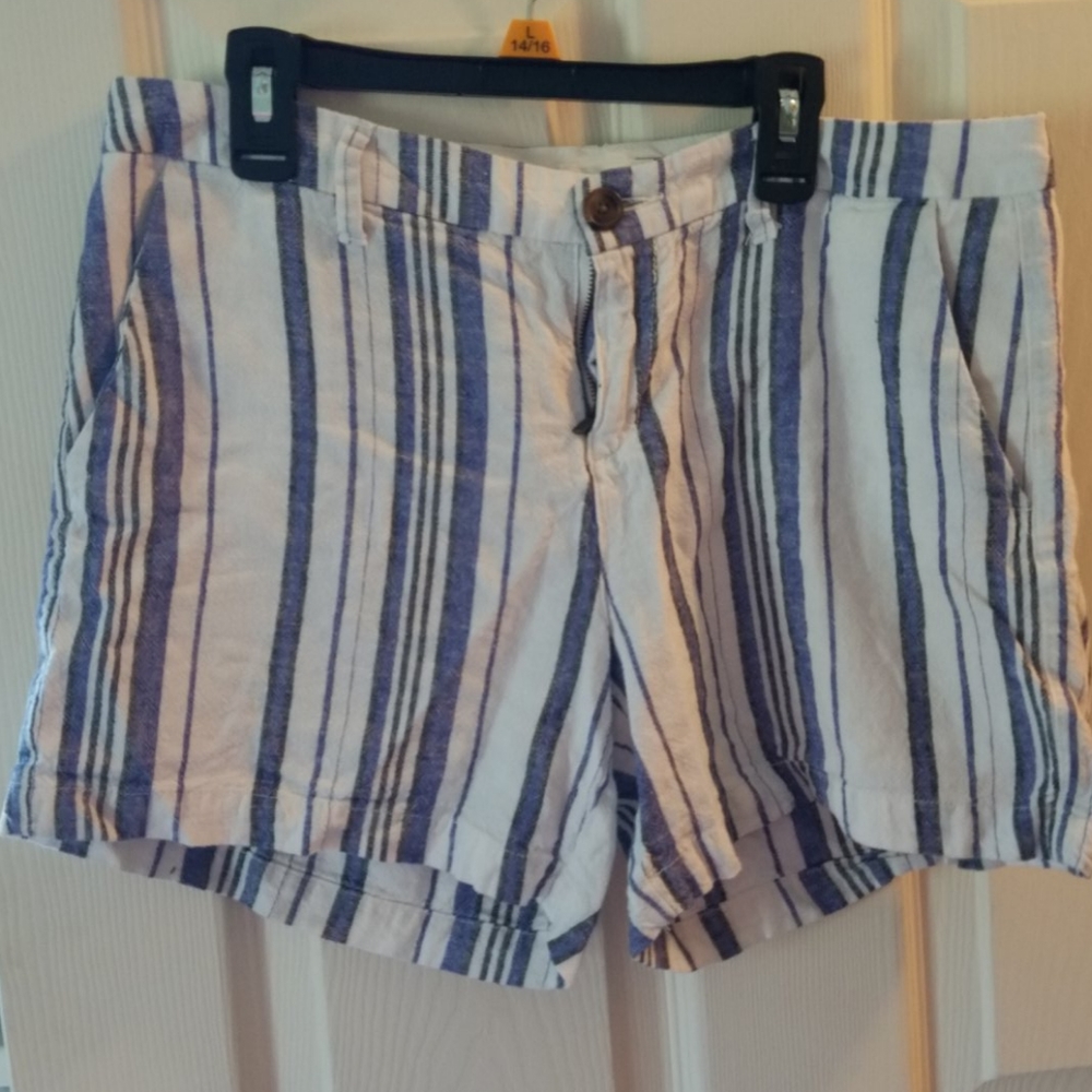 Striped shorts